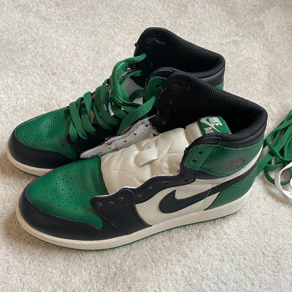jordans 1 retro Pine green high tops - Picture 1 of 4